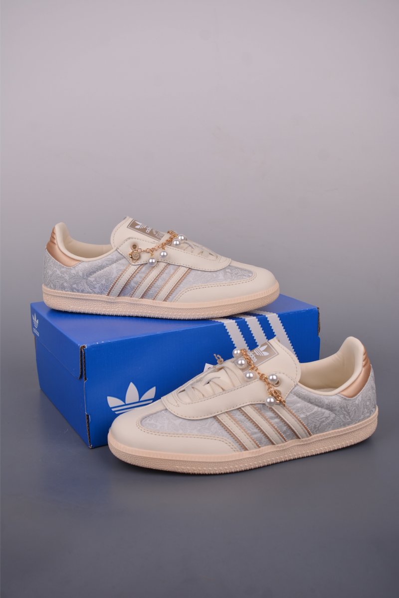 Adidas Samba OG 'Pink' view