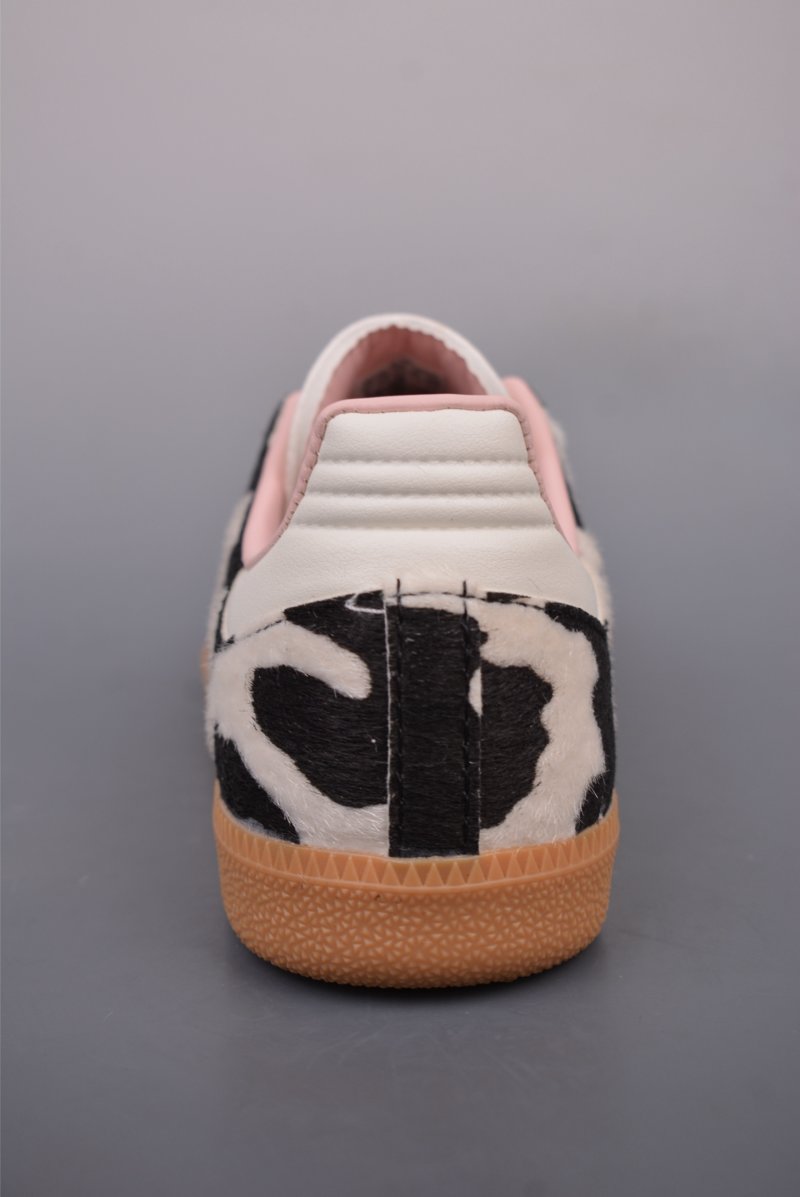 Adidas Samba OG view
