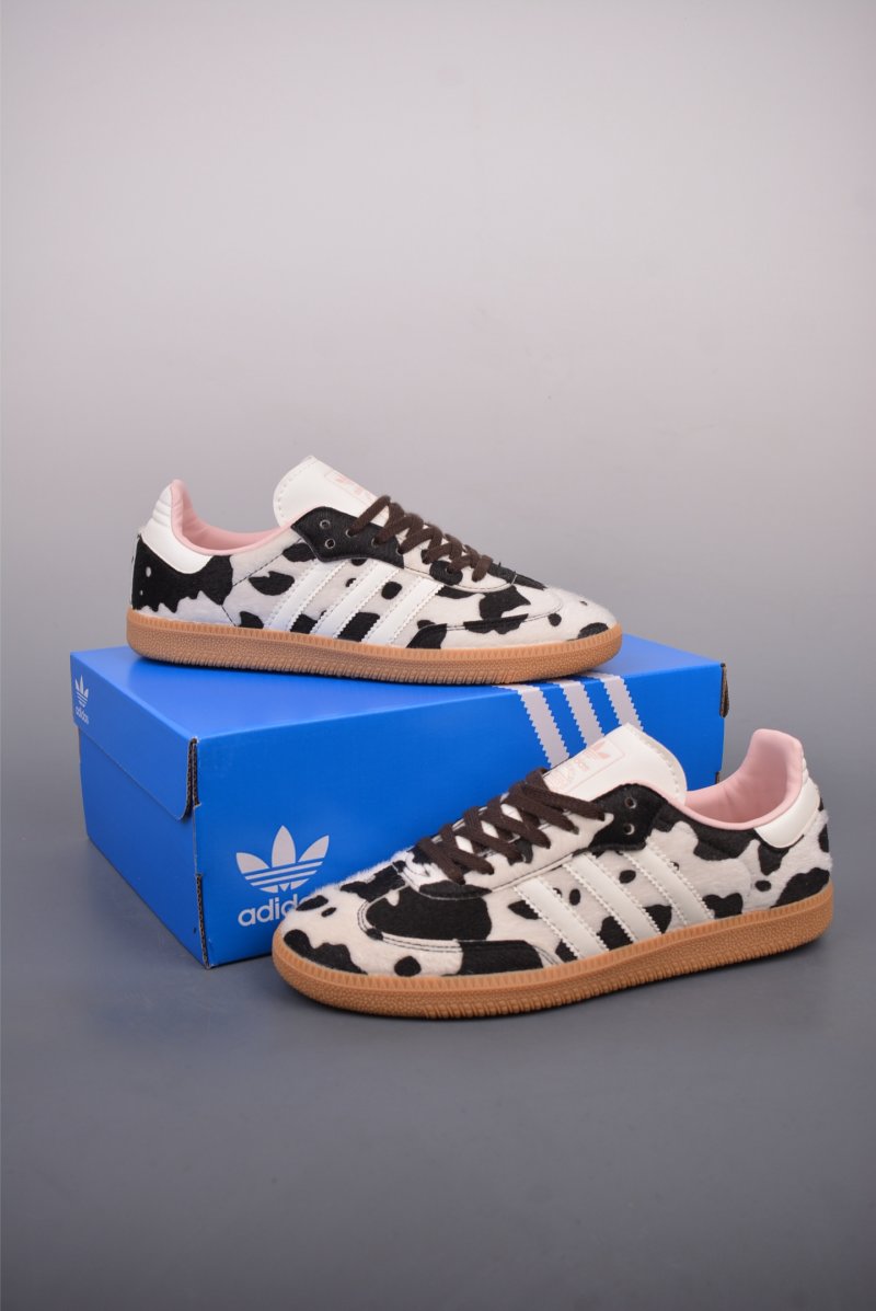 Adidas Samba OG view