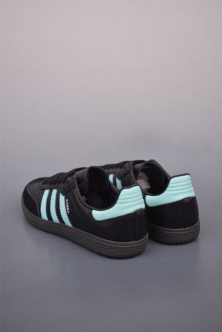 Adidas Samba OG view 2