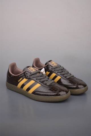 Adidas Samba OG 'Pink' view 1