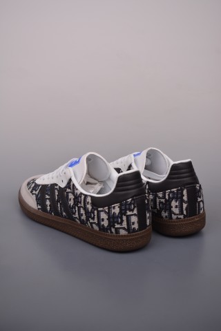 Adidas Samba OG view 2