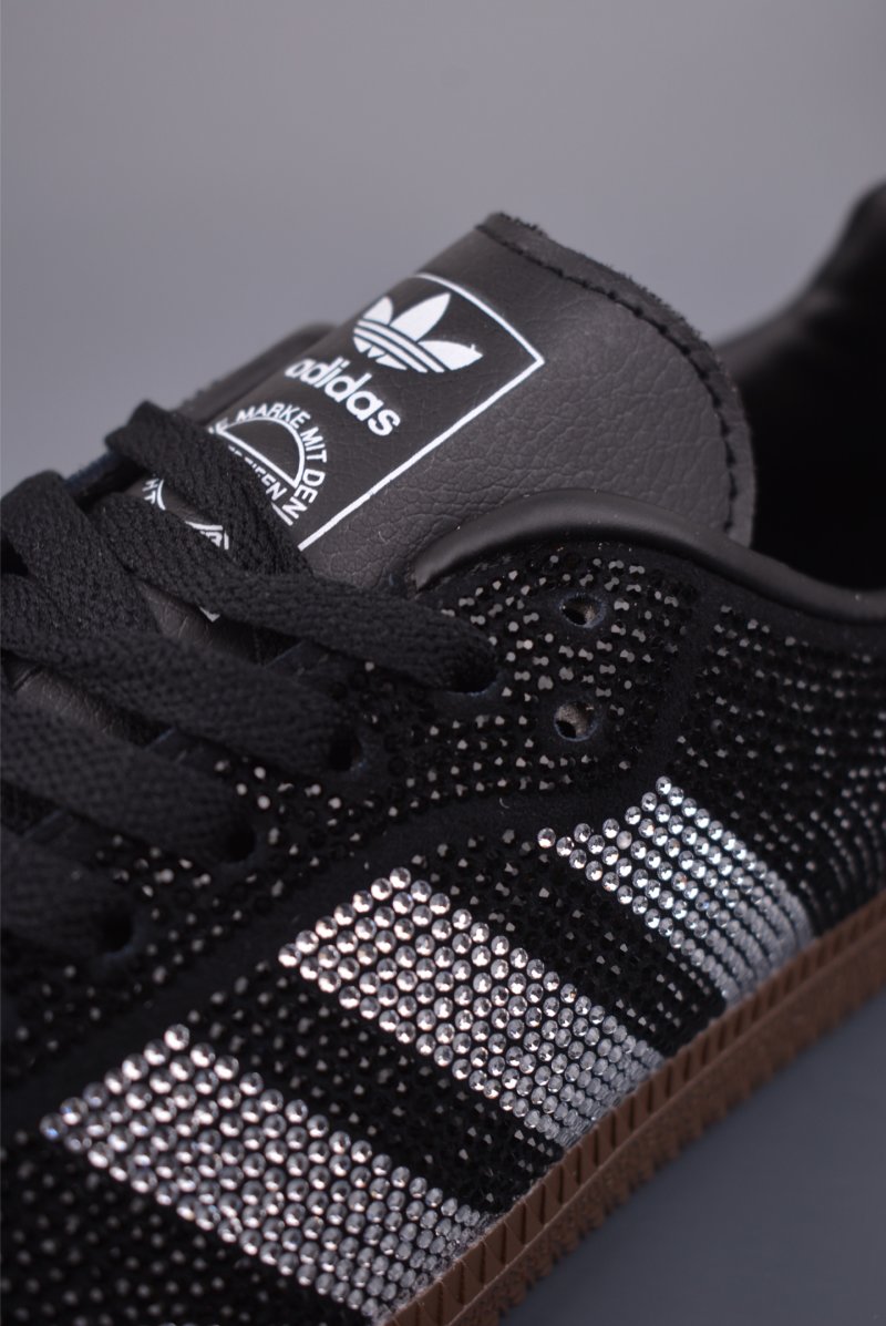 Adidas Samba OG 'Gold' view