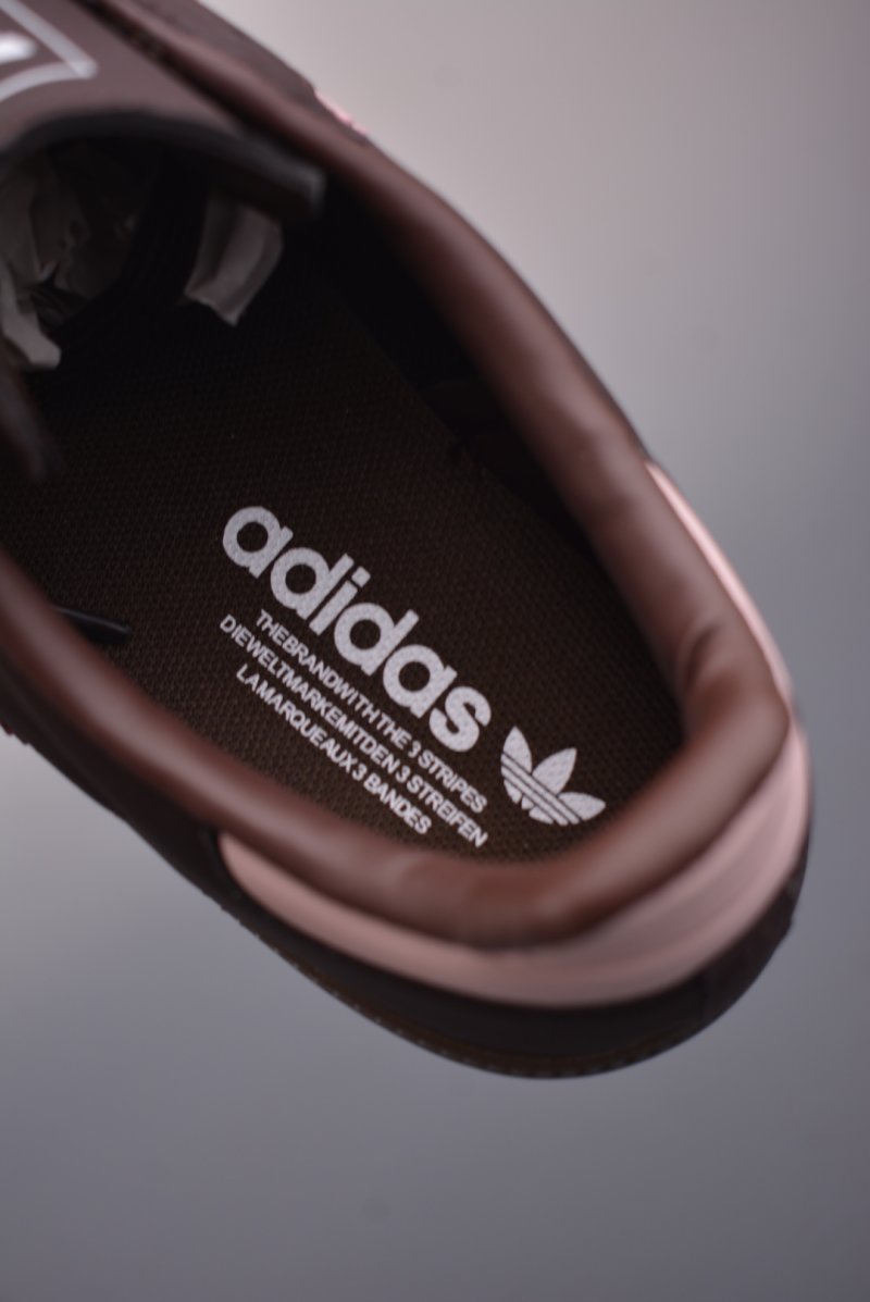 Adidas Samba OG 'Gold' view