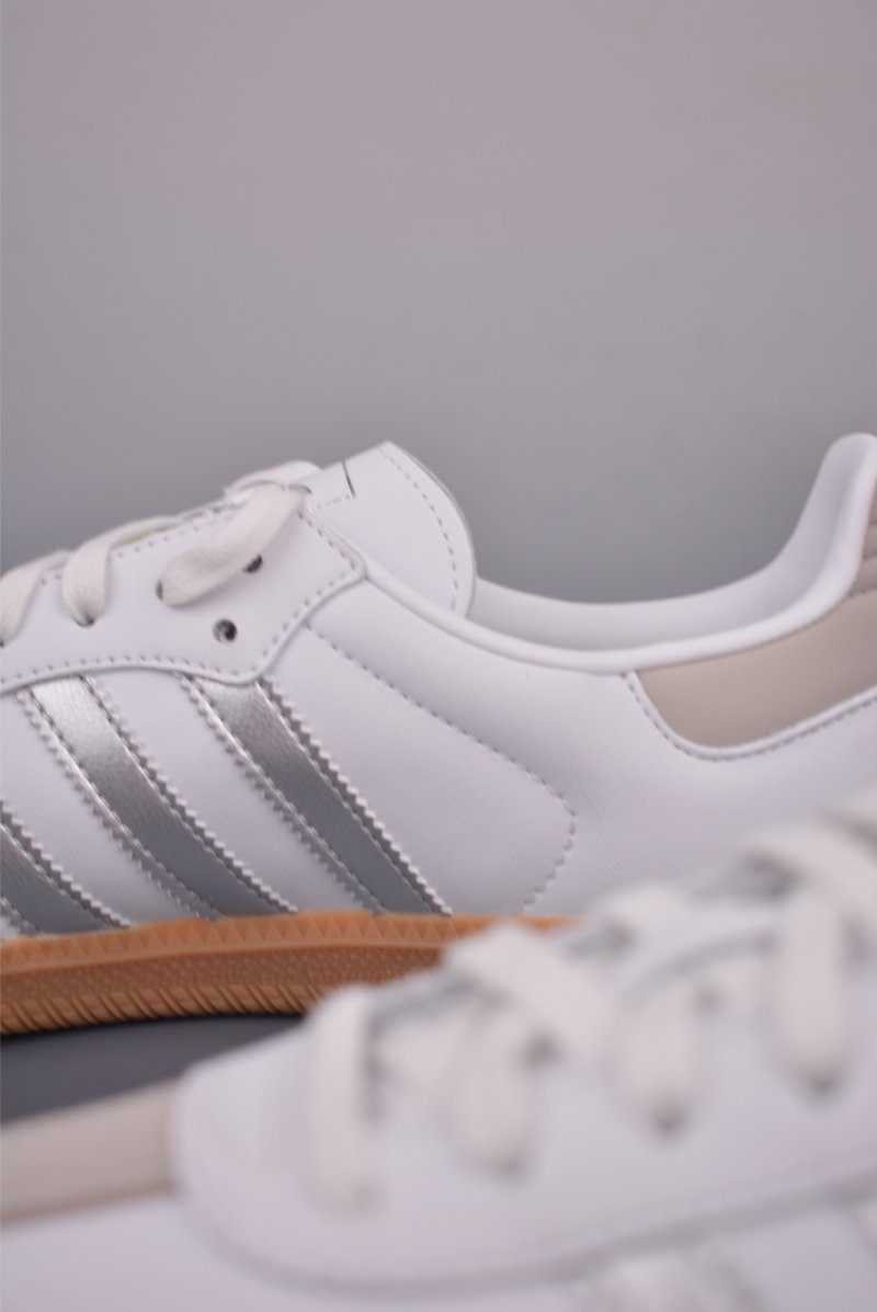 Adidas Samba OG 'Gold' view