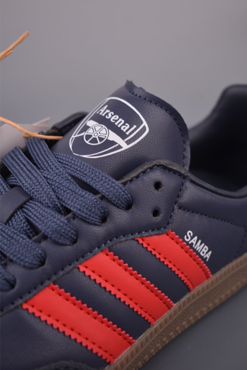Adidas Samba OG 'Gold' view