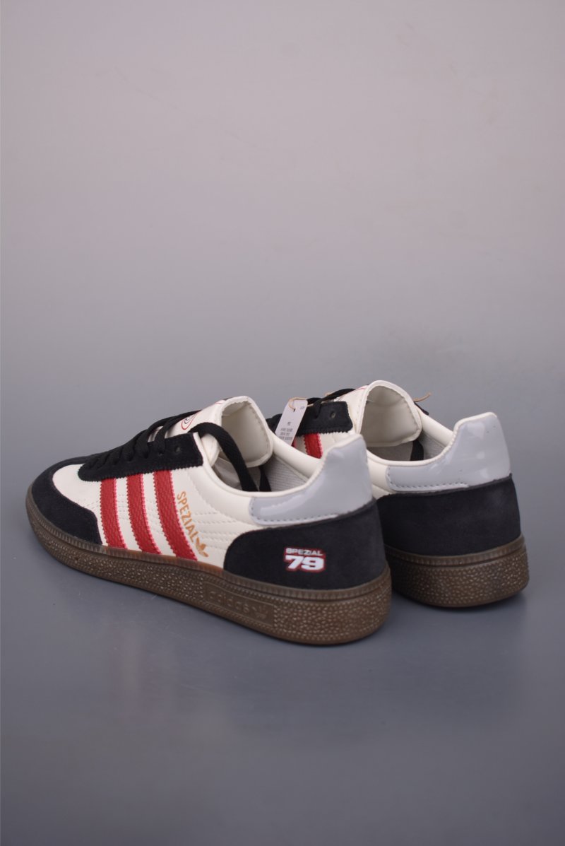 Adidas Samba OG 'Gold' view
