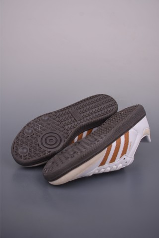 Adidas Samba OG 'Gold' view 3