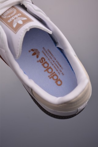 Adidas Samba OG 'Gold' view 9