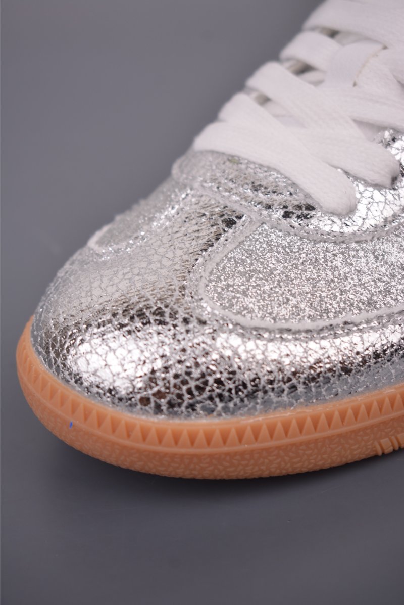 Adidas Samba OG 'Gold' view