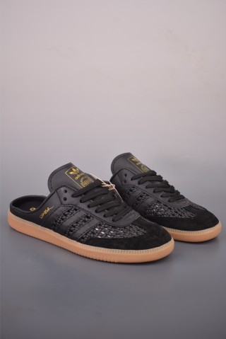 Adidas Samba OG 'Gold' view 1