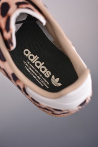 Adidas Samba OG 'Gold' view 9
