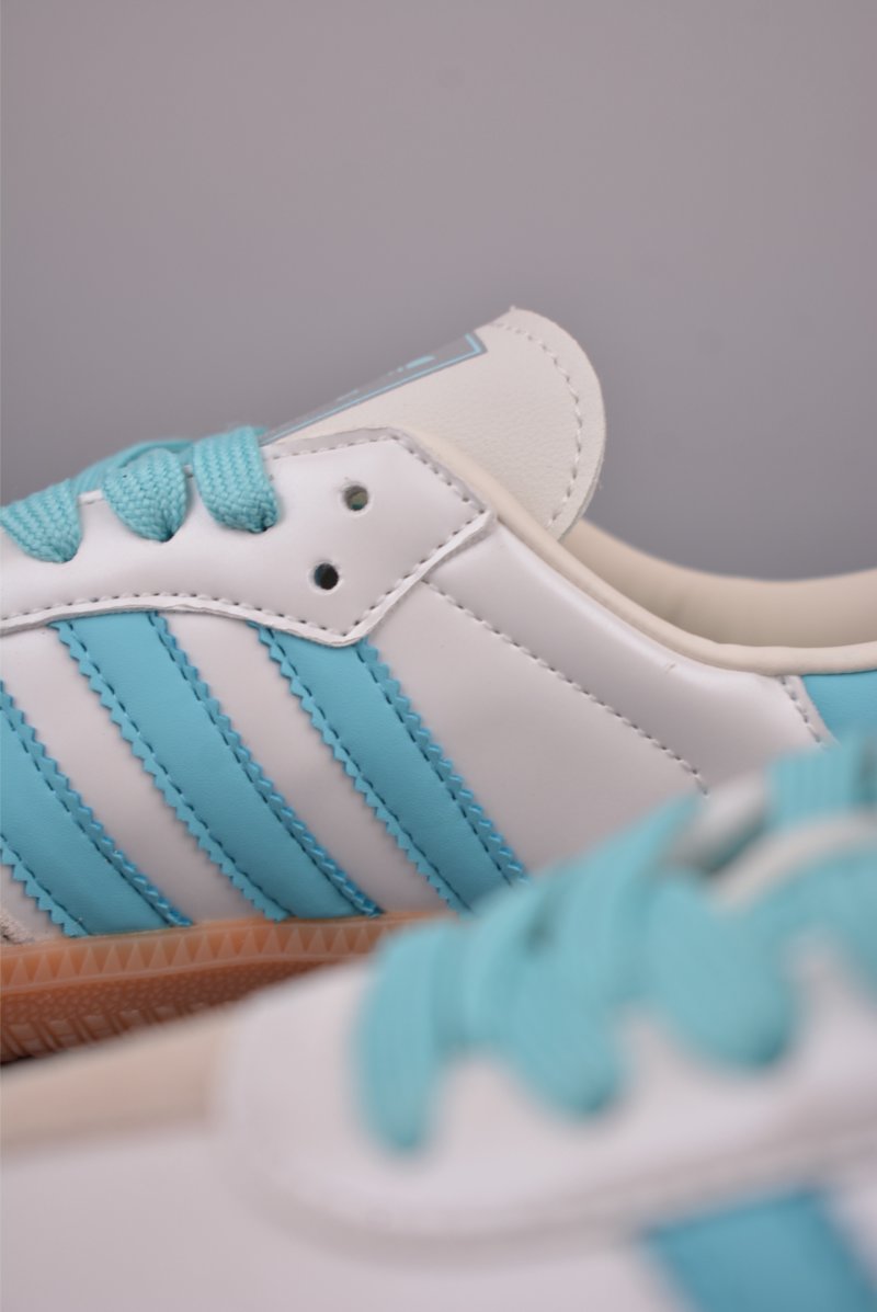 Adidas Samba OG 'Gold' view