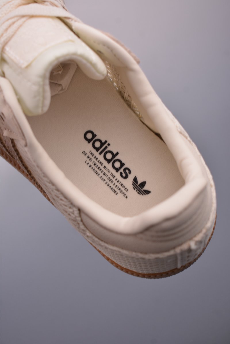 Adidas Samba OG 'Gold' view