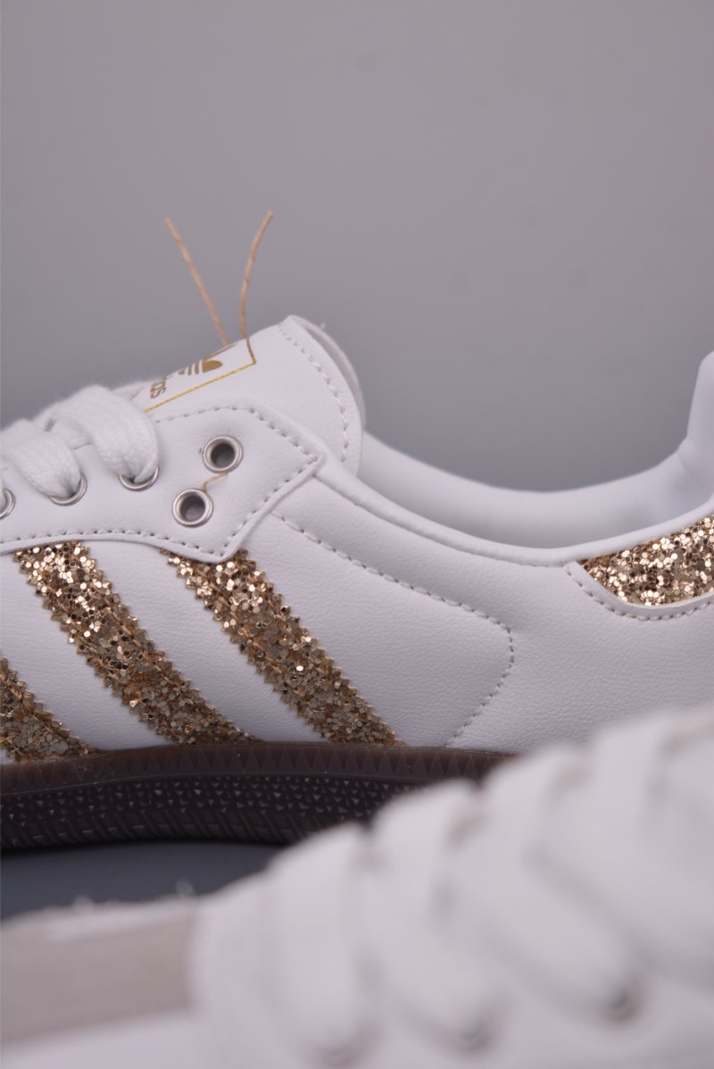 Adidas Samba OG 'Gold' view