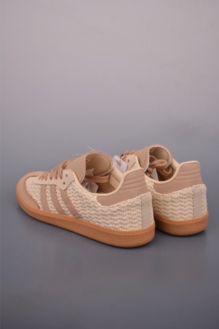 Adidas Samba OG W 'Gold' view 2