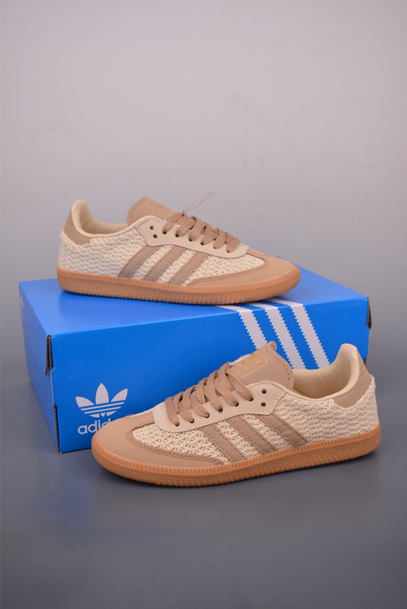 Adidas Samba OG W 'Gold' view