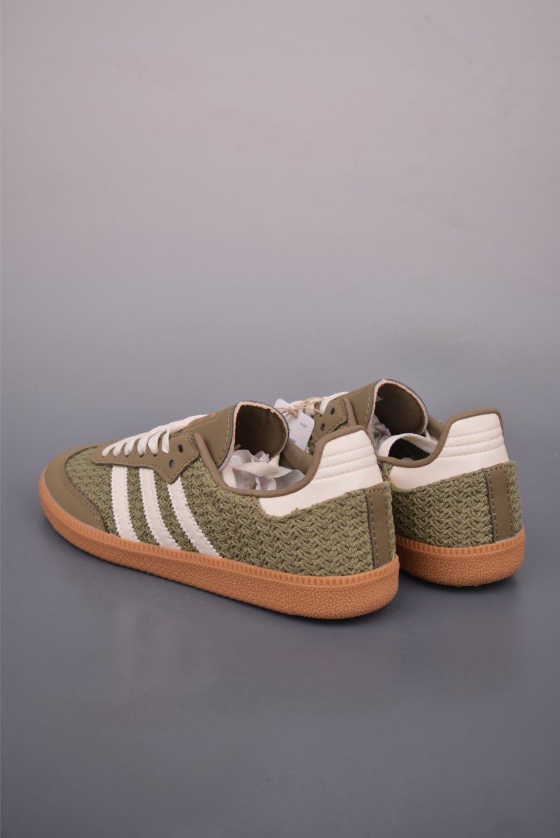 Adidas Samba OG W 'Gold' view
