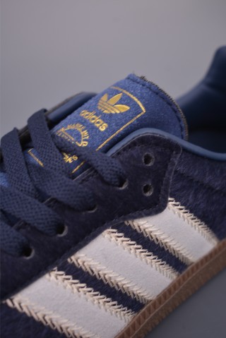 Adidas Samba OG W 'Gold' view 7