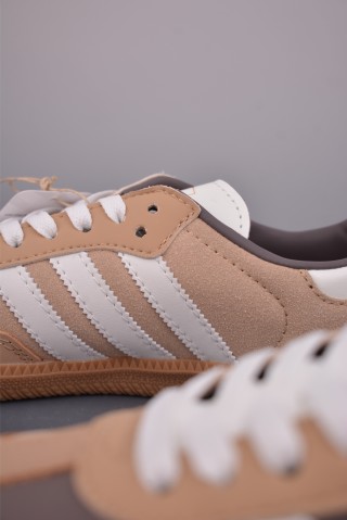 Adidas Samba OG W 'Gold' view 8