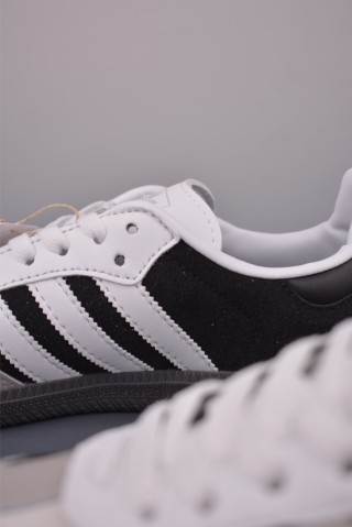 Adidas Samba OG W 'Gold' view 8