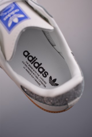Adidas Samba OG W 'Gold' view 9