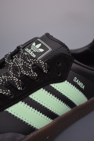 Adidas Samba Valentne 'Gold' view 7