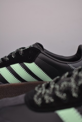Adidas Samba Valentne 'Gold' view 8