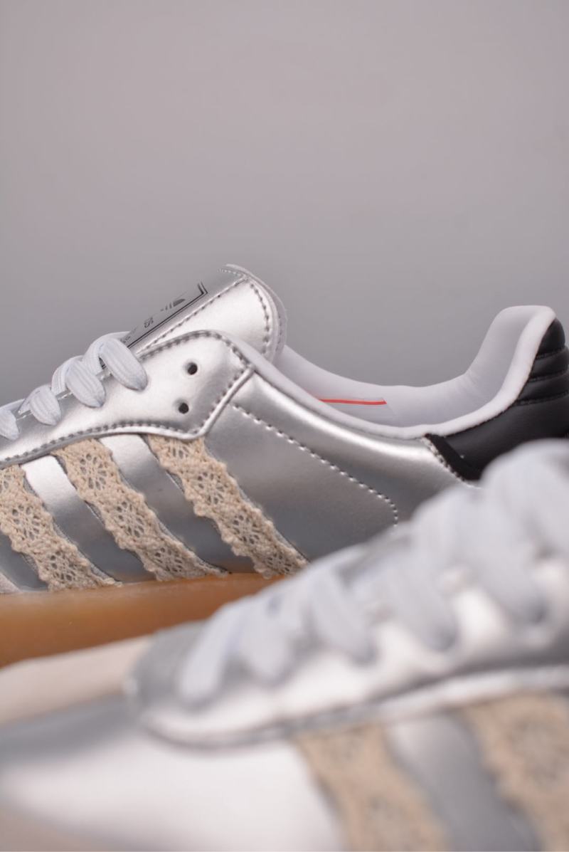 Adidas Samba Valentne 'Gold' view
