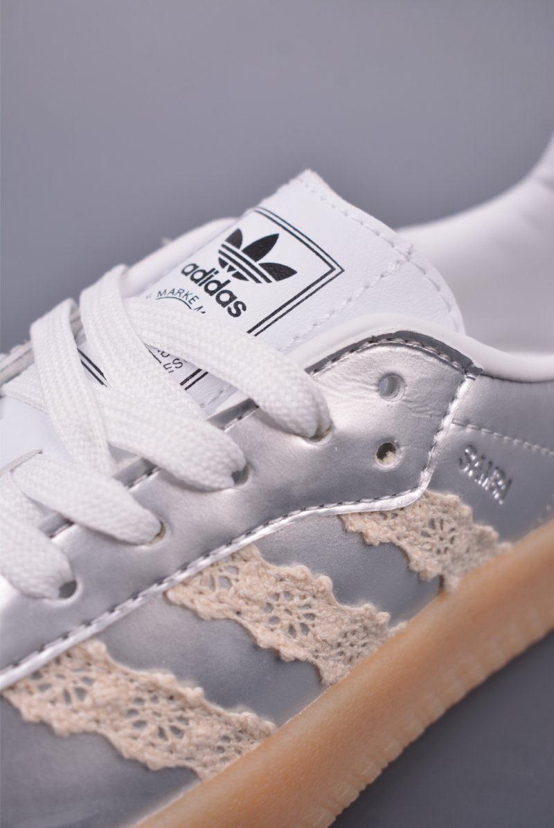 Adidas Samba Valentne 'Gold' view