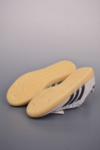 Adidas Samba Valentne 'Gold' view 3