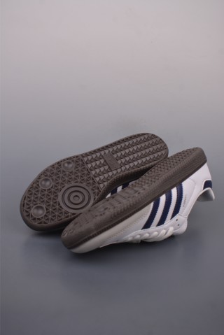 Adidas Samba Valentne 'Gold' view 3