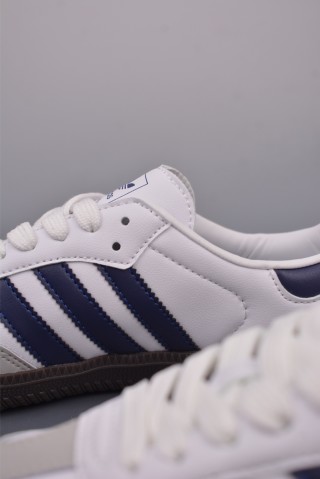 Adidas Samba Valentne 'Gold' view 8