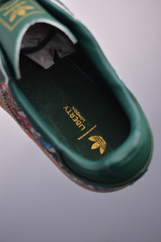 Adidas Samba Valentne 'Gold' view 9