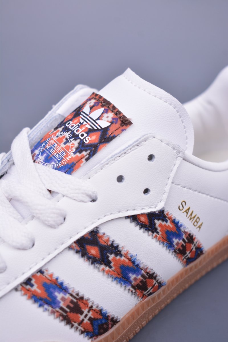 Adidas Samba Valentne 'Gold' view