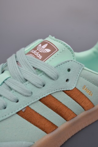 Adidas Samba Valentne 'Gold' view 7