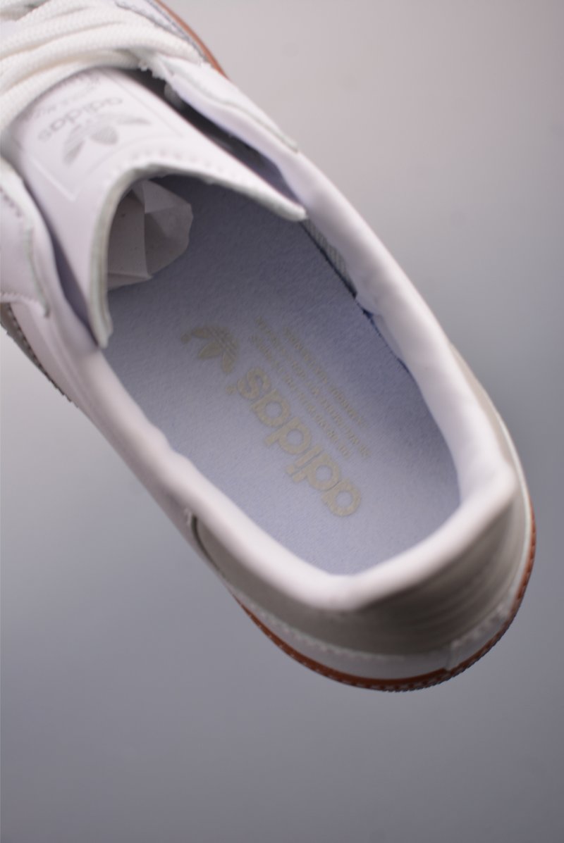 Adidas Samba Valentne 'Gold' view