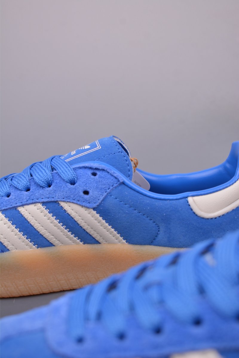 Adidas Samba Valentne 'Gold' view
