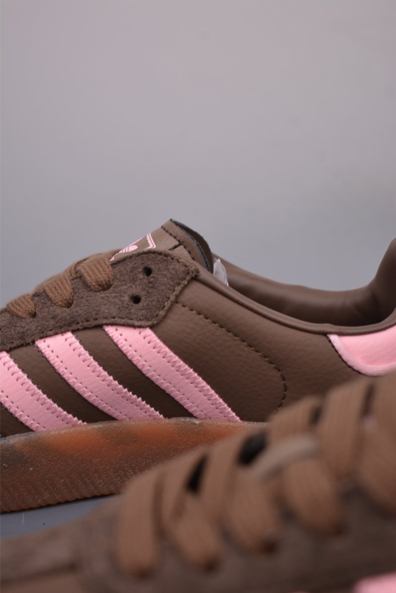 Adidas Samba Valentne 'Gold' view