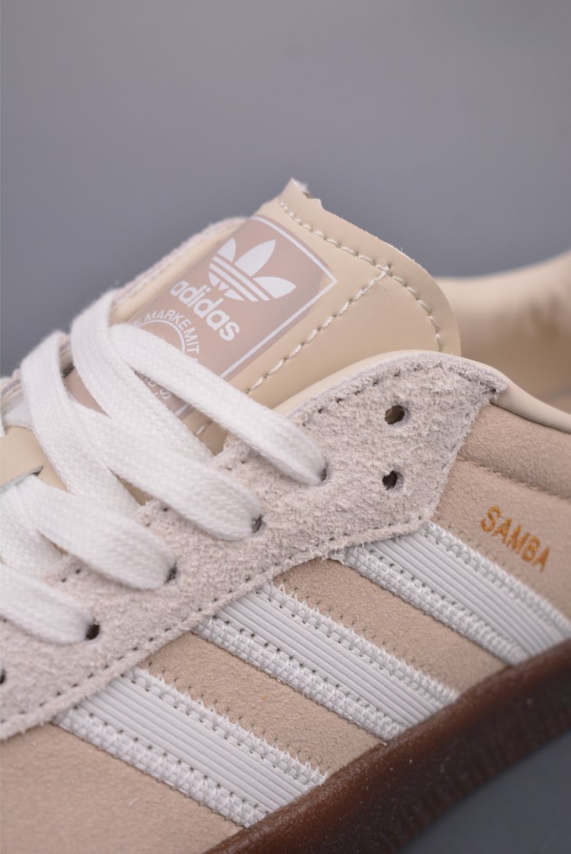 Adidas Samba Valentne 'Gold' view