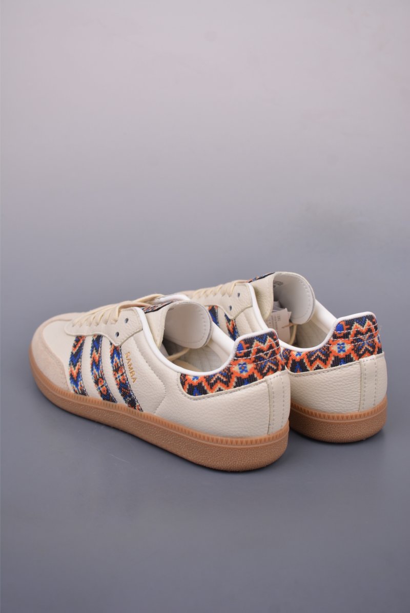 Adidas Samba Valentne 'Gold' view