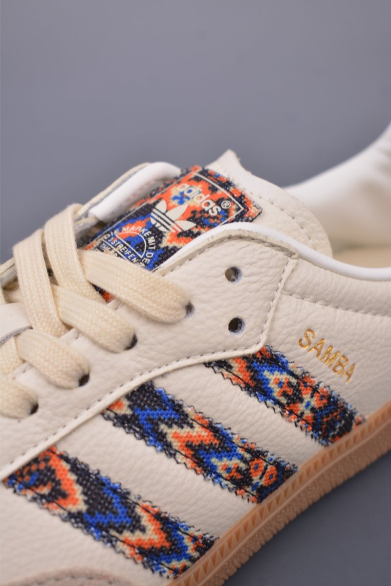 Adidas Samba Valentne 'Gold' view