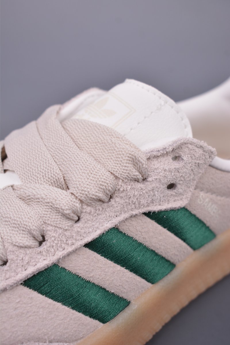 Adidas Samba Valentne 'Gold' view