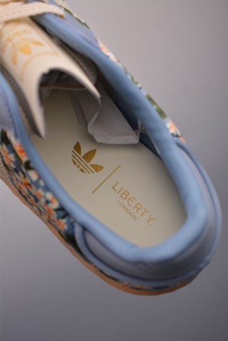 Adidas Samba Valentne 'Gold' view 9