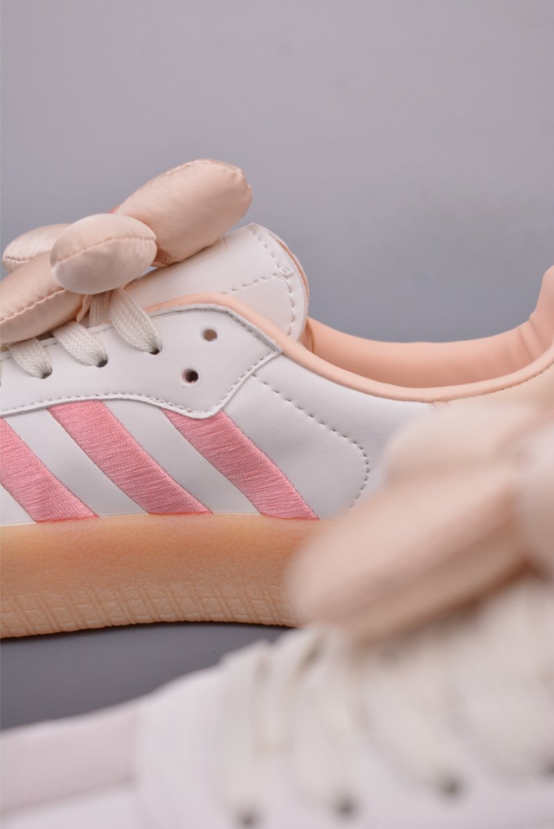 Adidas Samba Valentne 'Gold' view
