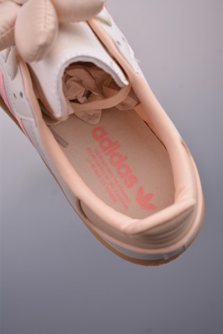 Adidas Samba Valentne 'Gold' view 9