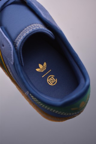 Adidas Samba Valentne 'Gold' view 9