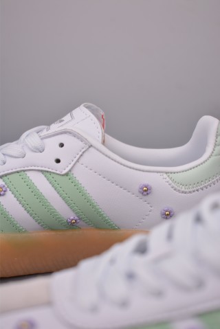 Adidas Samba Valentne 'Gold' view 8