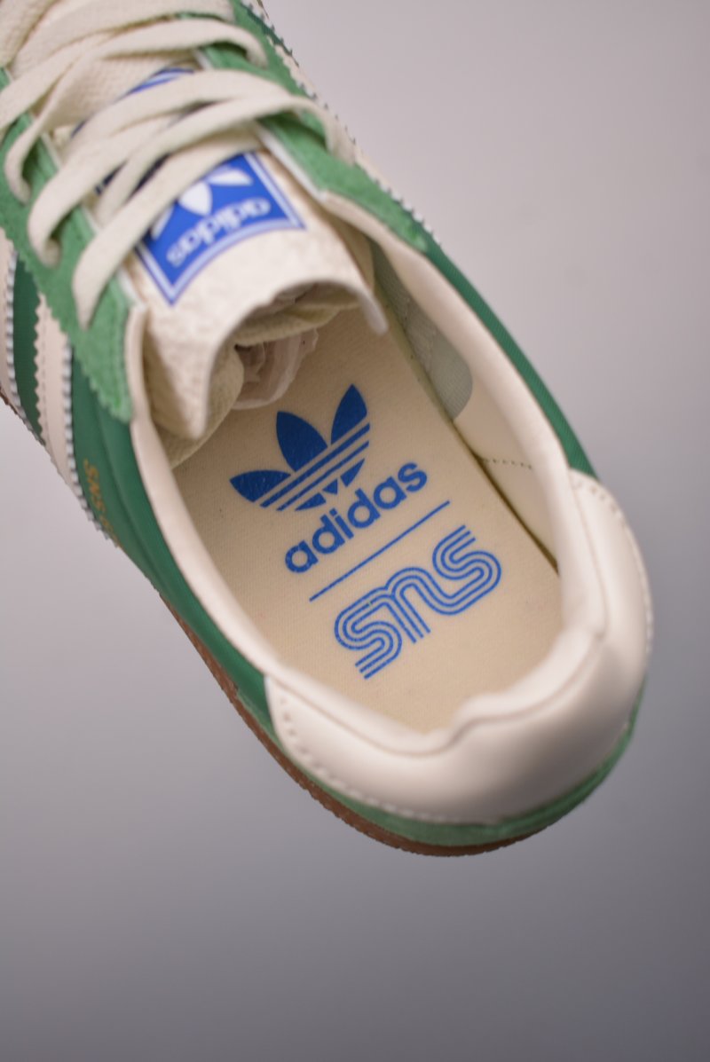 Adidas Samba OG Vegan view