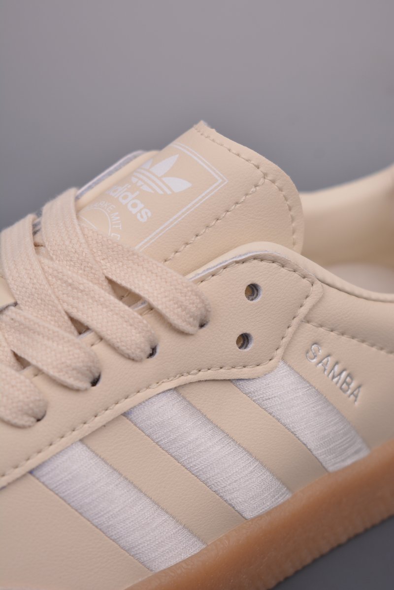 Adidas Samba OG Vegan view